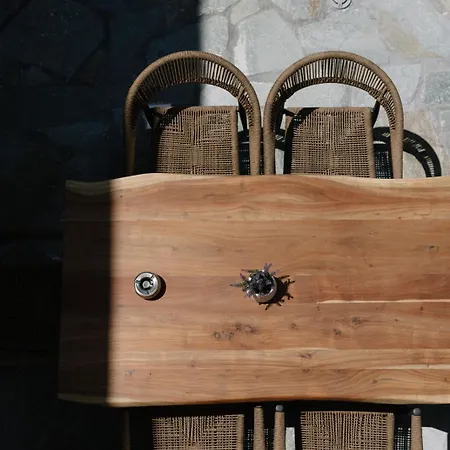 Finest With Private Pool & Hot Tub At * 미크리 비글라