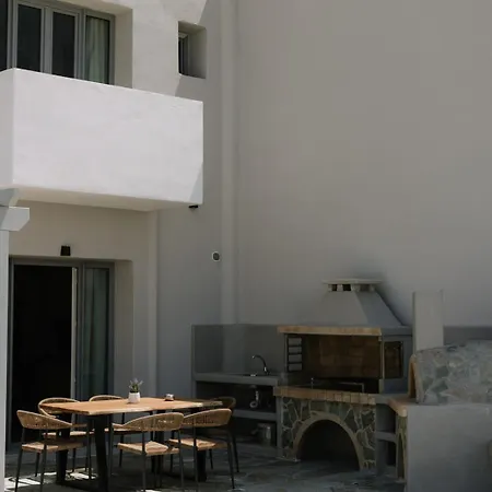 Naxos Finest With Private Pool And Hot Tub At Mikri Vigla, Naxos Mikri Vigla